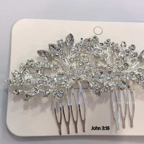 Vivace Silver Hair Comb - Picture 3 of 5